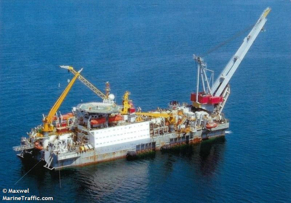 Xəzərdə gəmimizdə yanğın: 14 yaralı var - Rəsmi